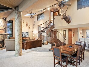 Living Area / Dining Area