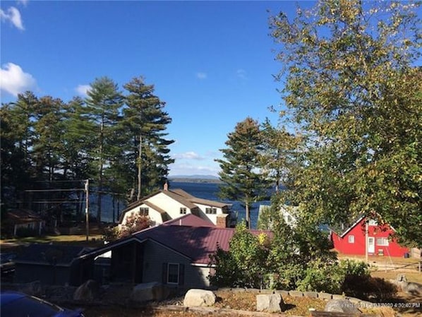 Lake & Mountain Views