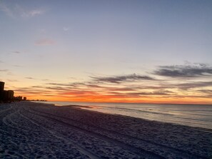 Glorious sunrise for the early riser. 