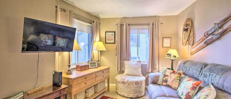 Wintergreen Resort Vacation Rental | 1BR | 1BA | Stairs Required