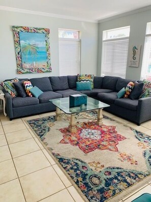 Living Room (1)