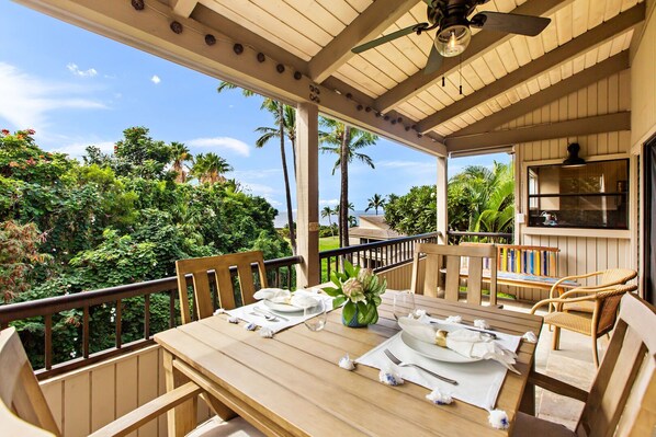 Expansive, top-floor lanai with ocean views and tropical breezes!