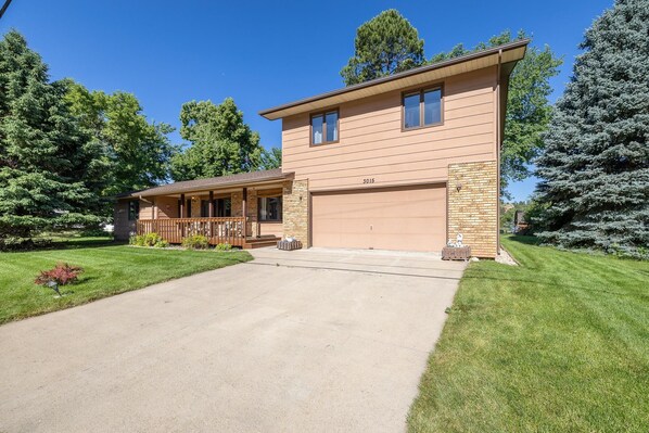 Cougar Lodge