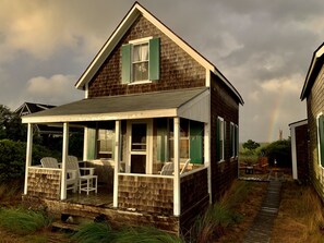 Welcome to Corn Hill Cottage #11.