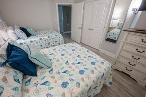 2 Beds in Bedroom