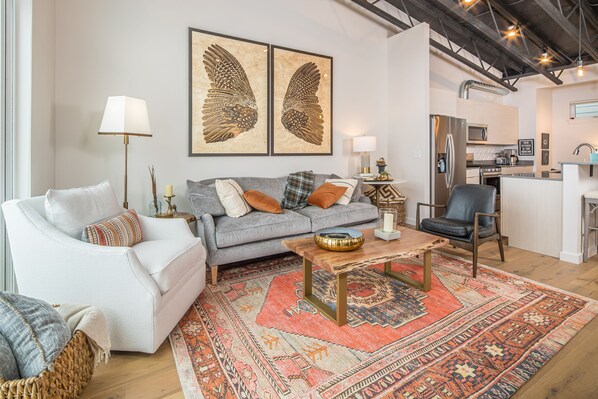 This home has been beautifully decorated | Main Level