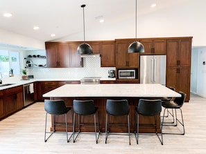 Huge Kitchen + Open Concept + Quartz Countertops