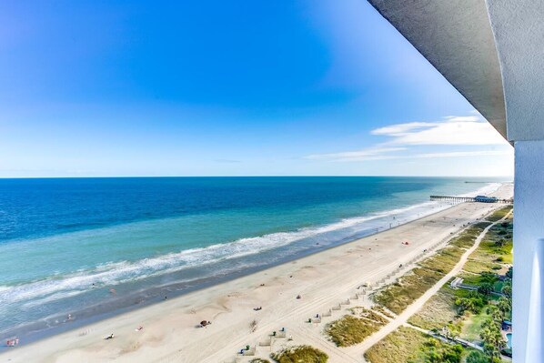 Panoramic views of the southern coastline