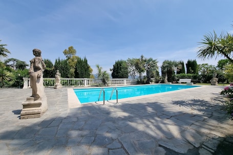 Gemeinschaftspool