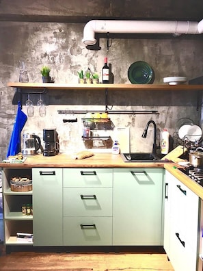 Private kitchen