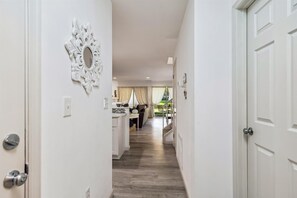 ,Entry,