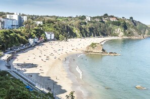 Sea Legs - 2 Bedroom Apartment - Tenby (1547)