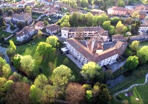 Castle complex and gardens