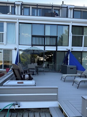 Secluded Beachside Deck