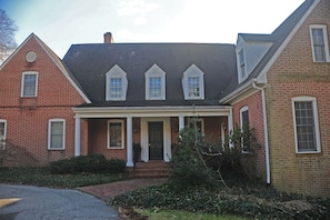 Main entrance, circular driveway