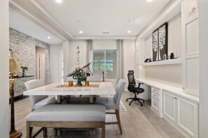 Office/Puzzle Table