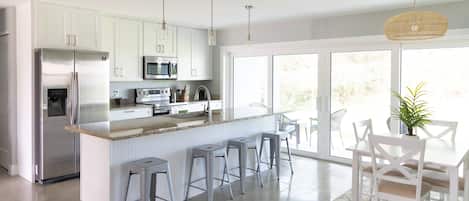 Dinning Room / Kitchen