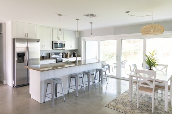 Dinning Room / Kitchen