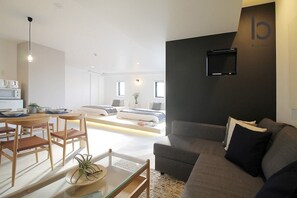 Dining/Living Area Photo