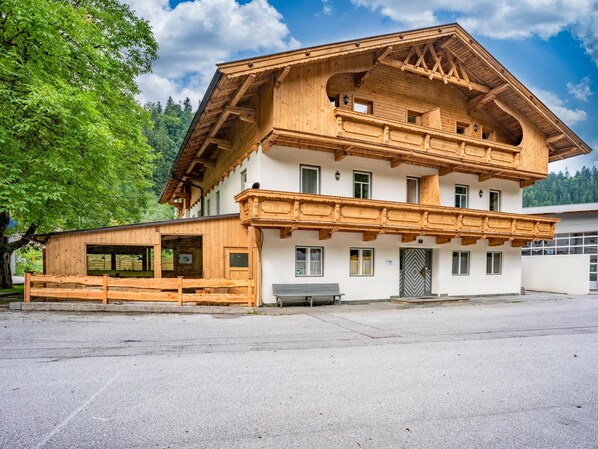 Extérieur maison de vacances [été]