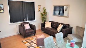 Living Room / Lounge