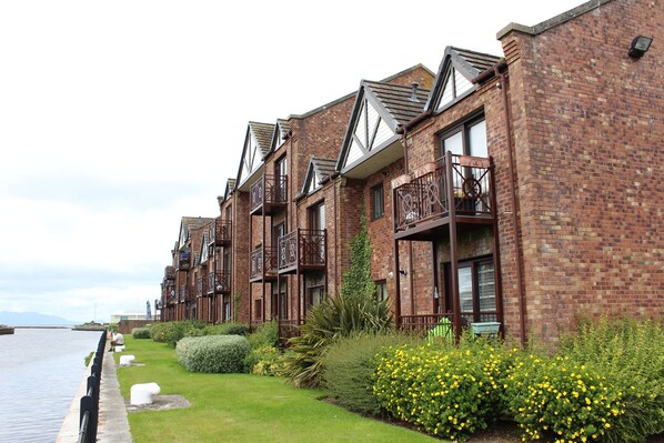Superb Surroundings