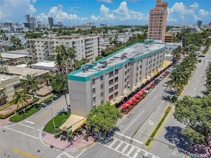Our building very close to the beach! Only 2 blocks away!! 3 minutes by walk 