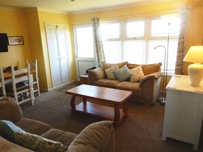 Sundial Chalet. Lounge