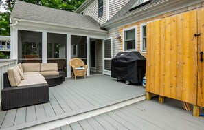Outside Shower & Seating Area
