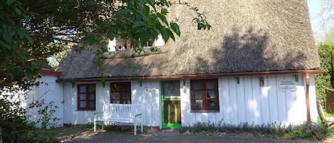 Ferienhaus Reetdachkate