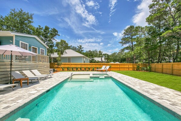 Large brand new pool