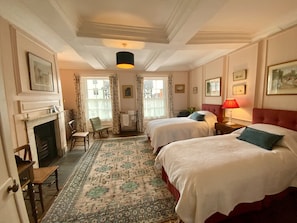 Twin bedded room (bedroom 2)