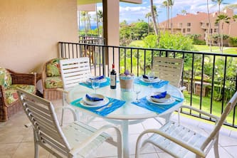 Kamaole Sands 6-303 - Courtyard and Ocean Views from Renovated 3rd Floor Condo