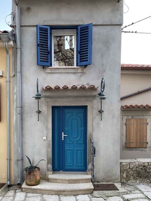 Exterior detail
