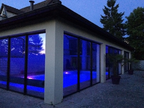 Pool (Outdoor)