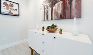 [amenities:game-room:1] Game Room