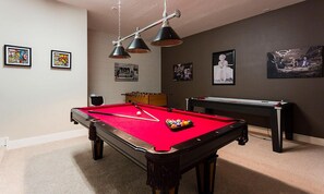 Spielezimmer