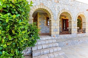 Villa Ismini's Guest Room Veranda