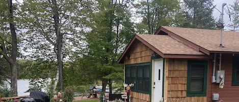 Enclosed front porch