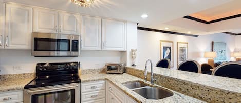 Fully Equipped Kitchen with High-End Finishes