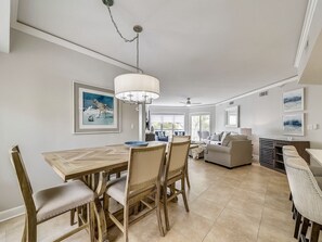 Dining Area at 2412 Windsor II