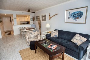 3125 Living Area 2