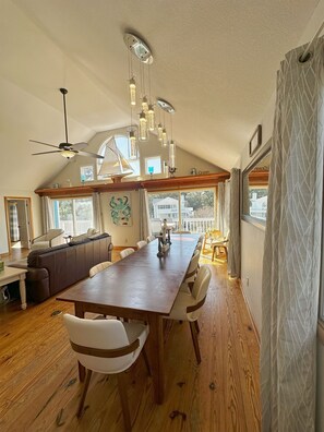 Spacious Dining