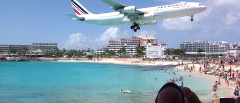 Arrival on the Caribbean island of St. Maarten