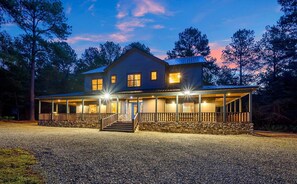 Welcome to The Porch at Broken Bow!
