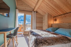 1st bedroom with mountain views