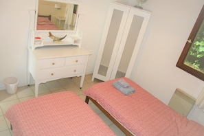 Bedroom 3 - Additional Twin Bedroom