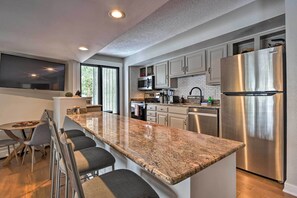 Kitchen | Fully Equipped | Granite Counters