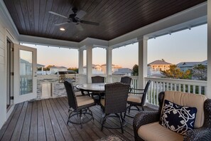 Third Floor Sunsets at Casablanca!