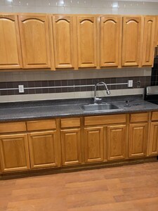 Cozy Spacious 6 Bedroom Home! In University City